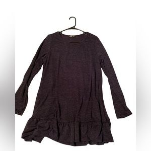 Dark blue sweater tunic with ruffle. Fall top. Size x-large. Long length.